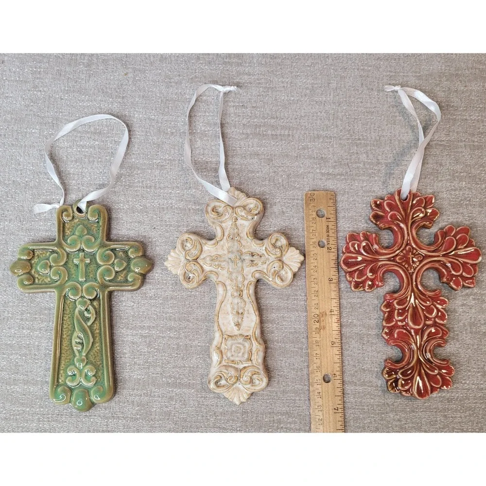5 Ceramic Porcelain Cross Christmas Ornaments White Gold Green‎ Roman Inc